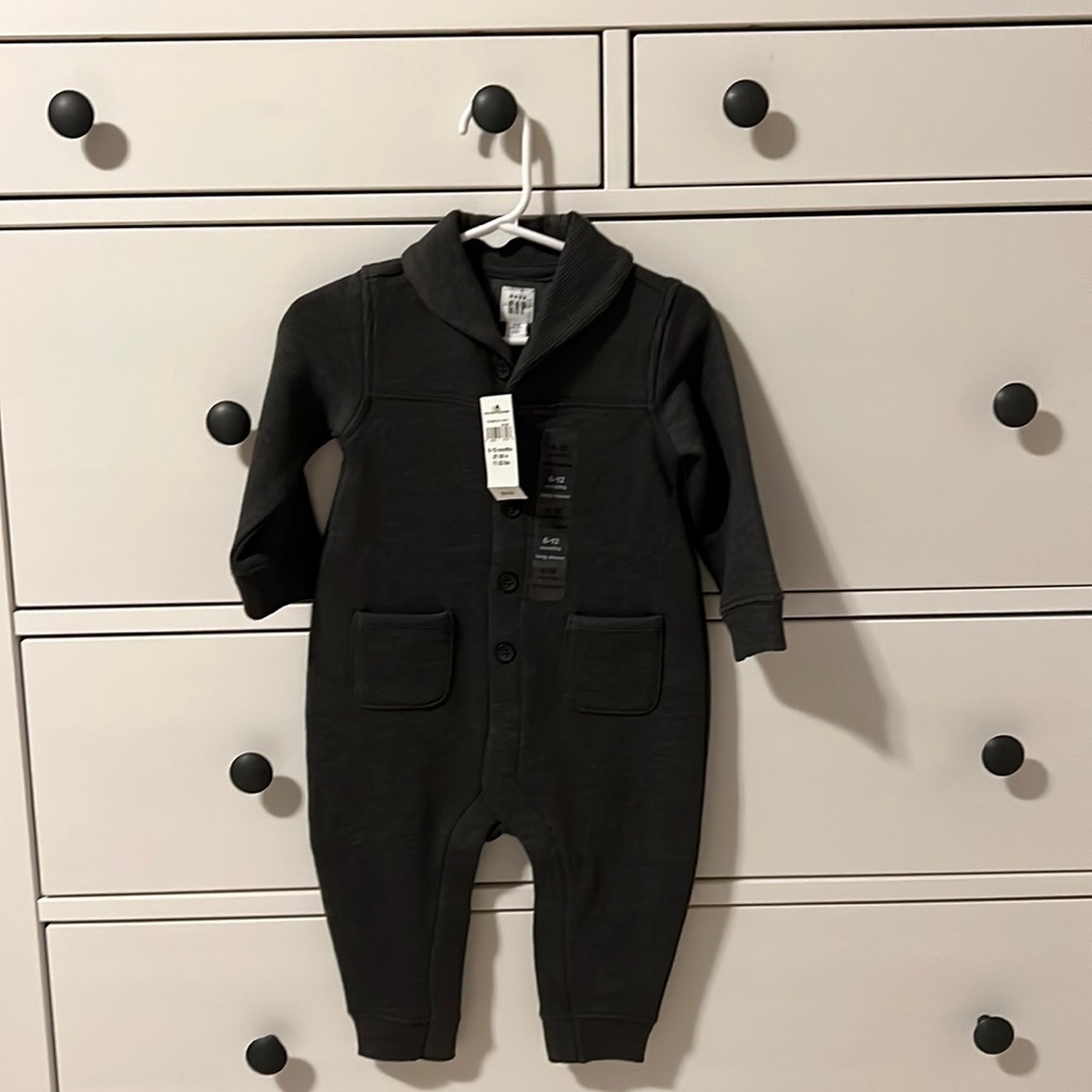 NWT Baby GAP gray sweater one-piece 6-12 mo